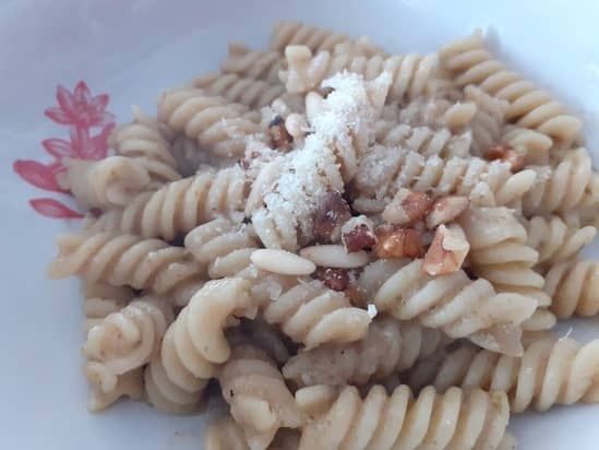 fusilli con crema di radicchio rosso