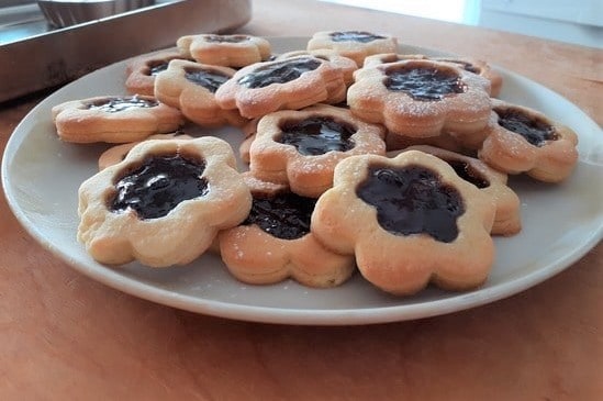 biscotti occhio di bue friabili ricetta