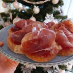 Menù delle feste: pizzette integrali con Prosciutto Crudo di Parma e squacquerone di Romagna